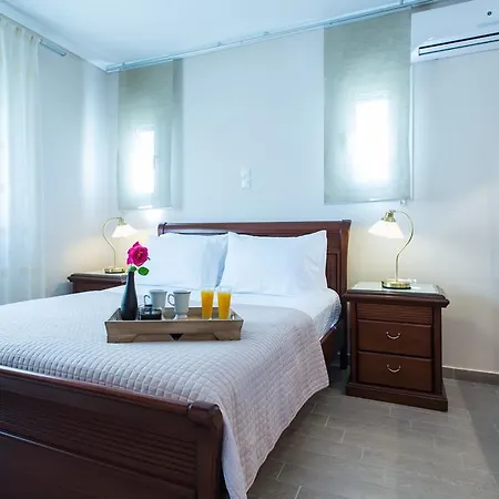 Diamante Beachfront Suites Xylokastro Exterior foto