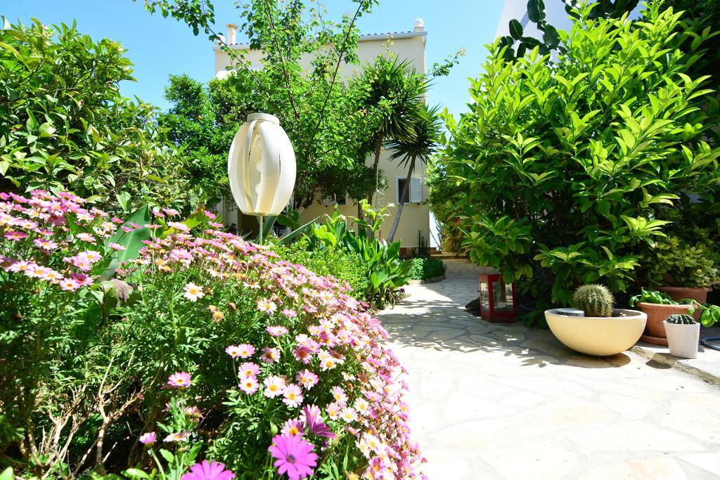 Apartment Diamante Beachfront *