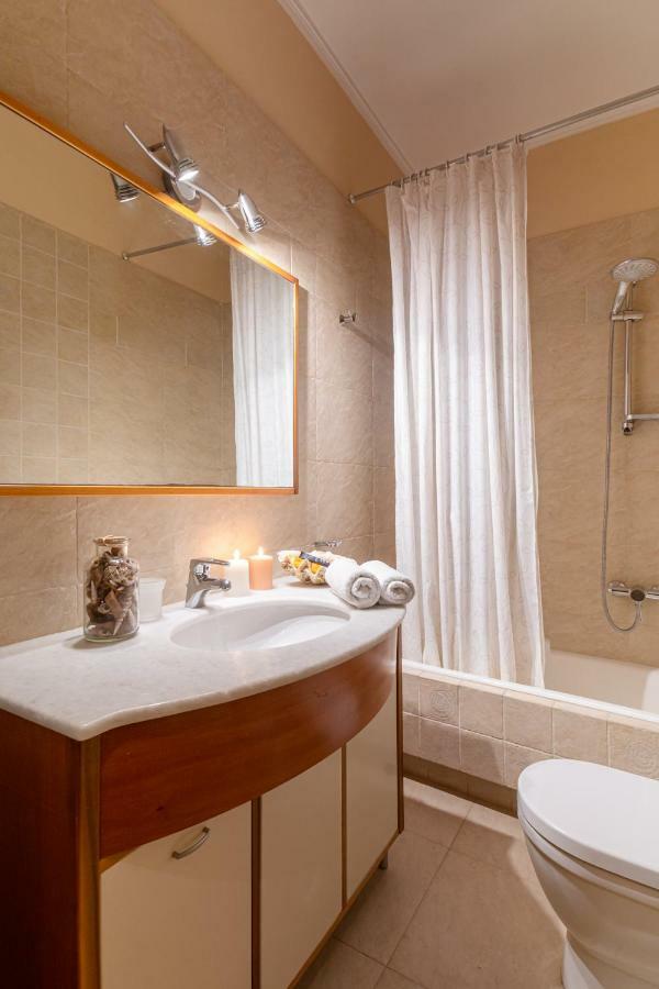 Diamante Beachfront Apartment