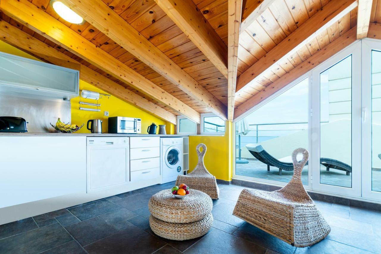 Apartment Diamante Beachfront